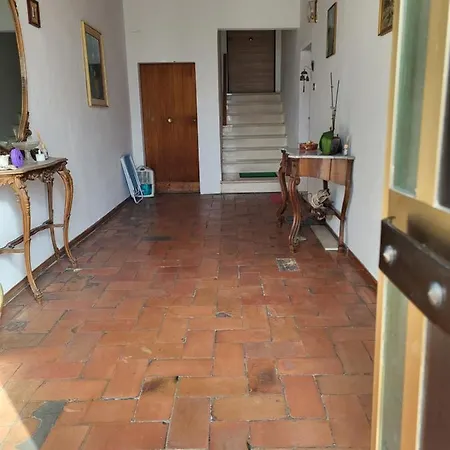 Grazioso Con Deposito Bici S. Miniato San Miniato