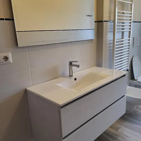 Grazioso Con Deposito Bici S. Miniato Apartman *